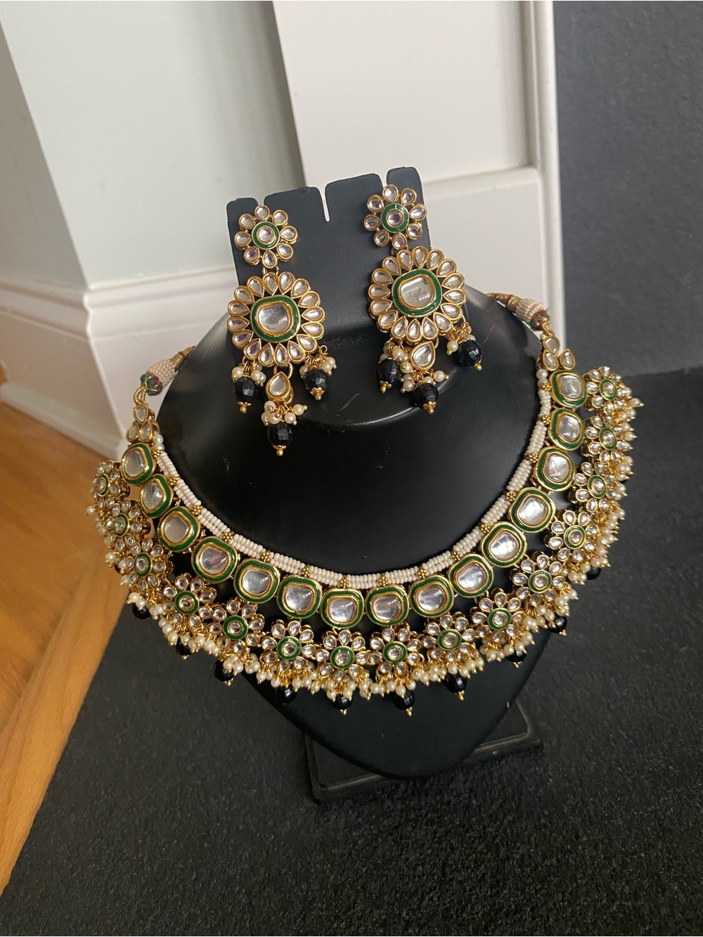 Green and Gold Kundan Choker Necklace with Matching Earrings